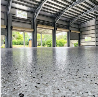 2K, self-leveling epoxy resin for decorative chips - REAL CP 190