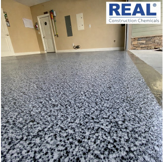 2K, self-leveling epoxy resin for decorative chips - REAL CP 190